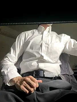 Snapshot of Daddygarry chatting on November 4, 2025, 2:32 pm Daddygarry online show from November 4, 2025, 2:32 pm