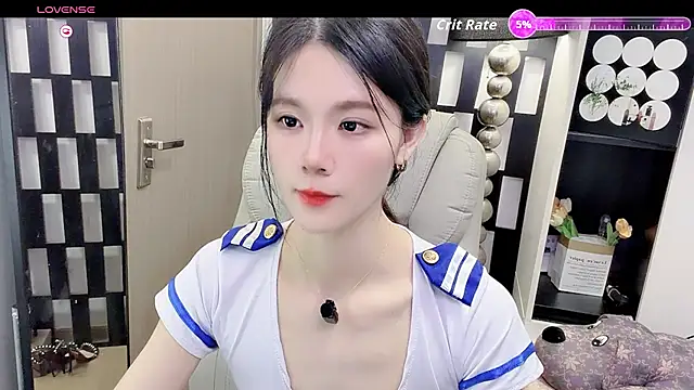 Snapshot of Yueyue-MM chatting on July 6, 2026, 3:03 pm Yueyue-MM online show from July 6, 2026, 3:03 pm