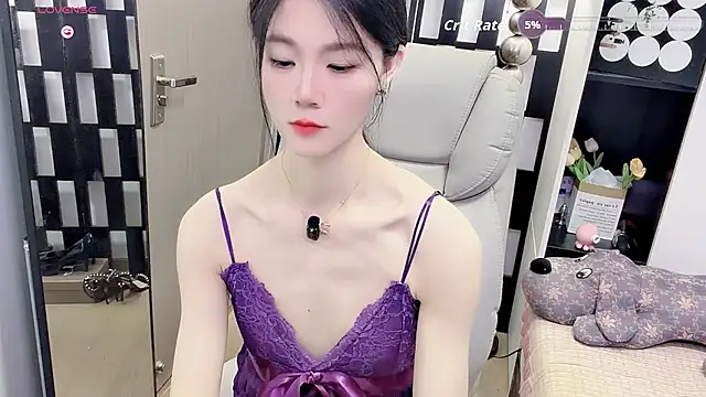 Snapshot of Yueyue-MM chatting on July 27, 2026, 2:40 am Yueyue-MM online show from July 27, 2026, 2:40 am