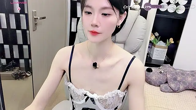 Snapshot of Yueyue-MM chatting on July 19, 2026, 2:14 pm Yueyue-MM online show from July 19, 2026, 2:14 pm