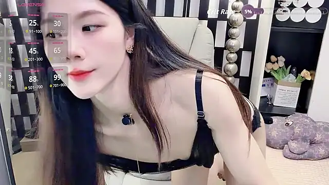Yueyue-MM online show from April 26, 2026, 1:47 am