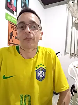 Snapshot of dinho_carioca chatting on October 11, 2025, 1:50 am dinho carioca online show from October 11, 2025, 1:50 am