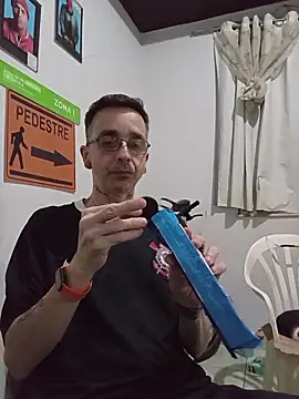 Snapshot of dinho_carioca chatting on November 15, 2025, 5:11 am dinho carioca online show from November 15, 2025, 5:11 am