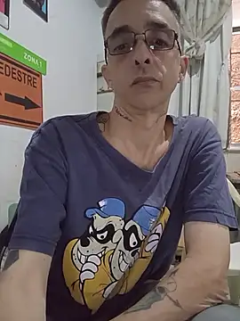 dinho carioca online show from May 11, 2026, 3:18 pm