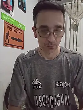 Snapshot of dinho_carioca chatting on November 10, 2025, 3:06 pm dinho carioca online show from November 10, 2025, 3:06 pm