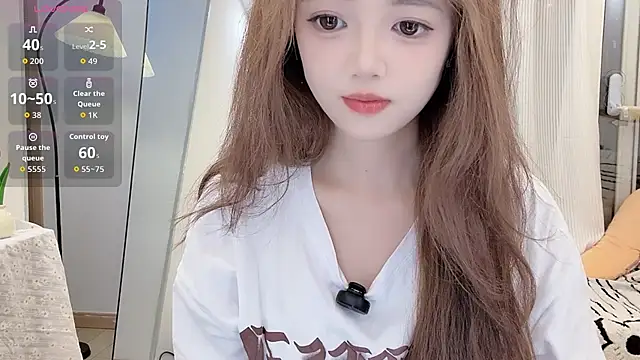 DDDDDoremi online show from May 8, 2026, 12:20 pm