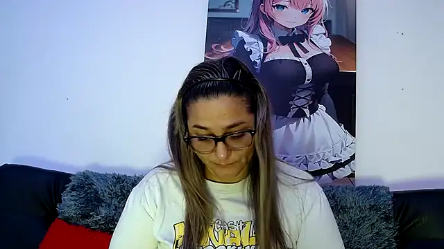 LAHILA COOPERR online show from December 5, 2025, 12:15 pm