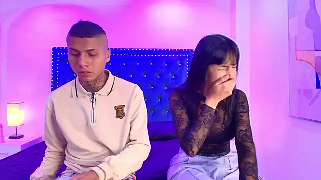 Damian and roxanne online show from November 8, 2025, 12:42 pm