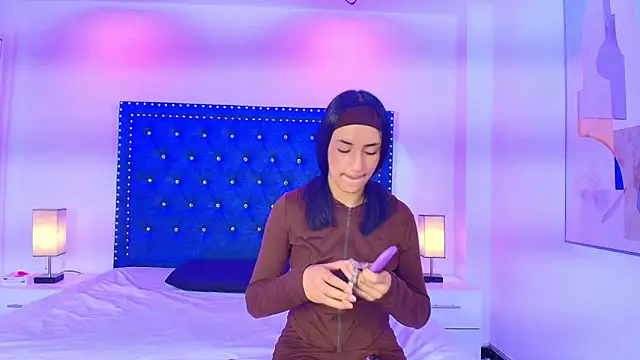 Damian and roxanne online show from March 9, 2026, 12:41 pm