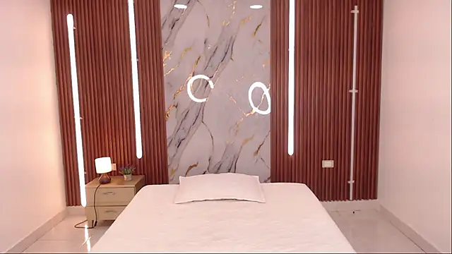 shena nomy1 online show from November 15, 2025, 8:13 pm