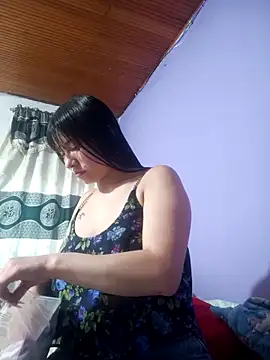 Snapshot of Zulema_R1 chatting on June 26, 2026, 10:48 pm Zulema R1 online show from June 26, 2026, 10:48 pm