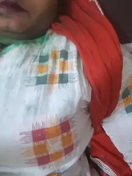 Minu love online show from March 4, 2026, 6:43 am