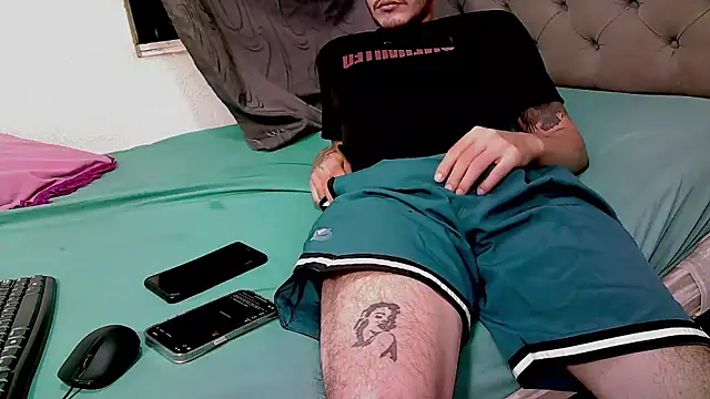 g0lden boss online show from October 11, 2025, 3:07 am