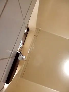 mojeemore online show from January 18, 2026, 8:51 am