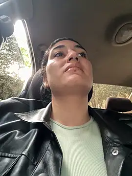 Snapshot of Scarlett_12 chatting on October 18, 2025, 11:56 am Scarlett 12 online show from October 18, 2025, 11:56 am