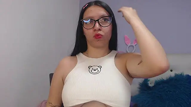 Snapshot of Kate_Gale chatting on October 11, 2025, 8:10 pm Kate Gale online show from October 11, 2025, 8:10 pm