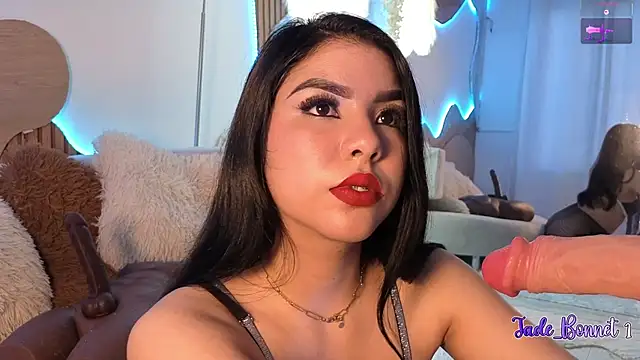 Snapshot of jade_bonett chatting on February 10, 2026, 12:04 pm jade bonett online show from February 10, 2026, 12:04 pm