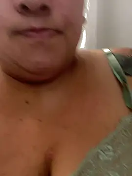 bruna438 online show from December 19, 2025, 11:34 am