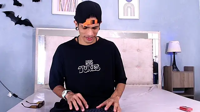 Snapshot of Franvill_Trato chatting on November 14, 2025, 5:16 pm Franvill Trato online show from November 14, 2025, 5:16 pm