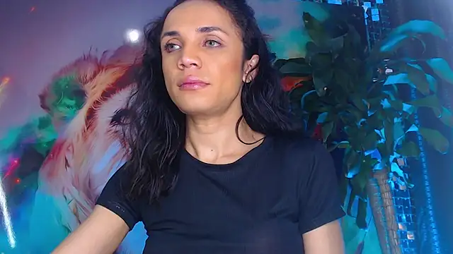 Snapshot of Cristal_Gem1 chatting on November 28, 2025, 1:11 pm Cristal Gem1 online show from November 28, 2025, 1:11 pm