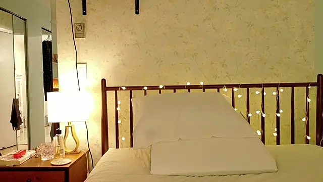 sicklitgirl online show from October 13, 2025, 4:30 pm