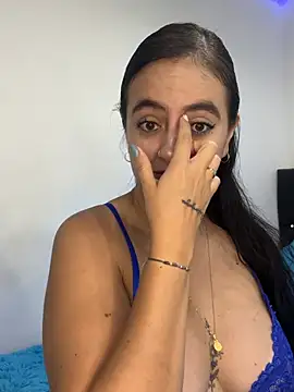 Snapshot of salo-rousee chatting on June 26, 2026, 9:59 am salo-rousee online show from June 26, 2026, 9:59 am