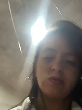 Snapshot of salo-rousee chatting on November 2, 2025, 5:01 am salo-rousee online show from November 2, 2025, 5:01 am