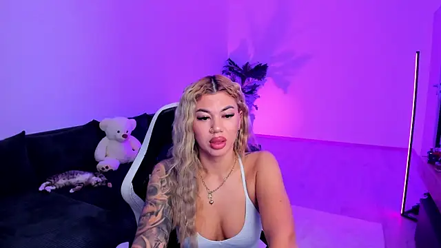 xPuka online show from March 13, 2026, 6:24 pm