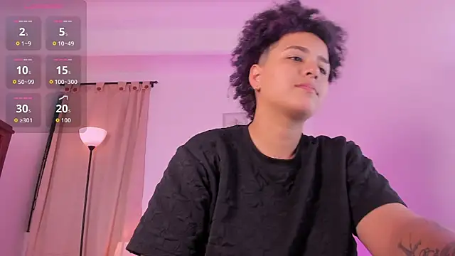 LiaaMoretzz online show from December 20, 2025, 4:04 am