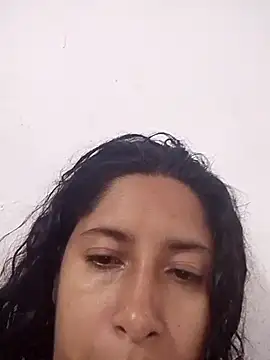 Snapshot of anitotori chatting on November 2, 2025, 3:50 pm anitotori online show from November 2, 2025, 3:50 pm