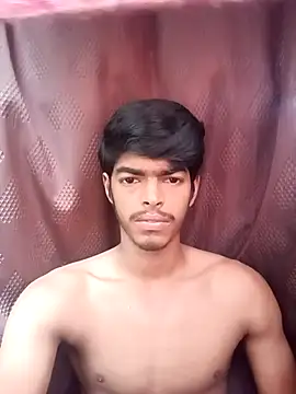 Snapshot of monster_33 chatting on September 10, 2025, 2:32 am monster 33 online show from September 10, 2025, 2:32 am