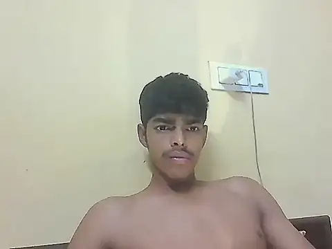 monster 33 online show from May 6, 2026, 2:43 pm