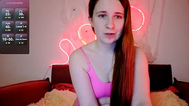 Snapshot of _Linett_ chatting on October 30, 2025, 9:11 pm Linett online show from October 30, 2025, 9:11 pm