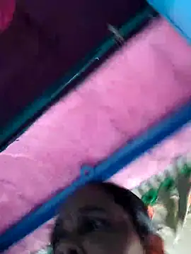 Snapshot of Pooja750 chatting on November 19, 2025, 7:08 am Pooja750 online show from November 19, 2025, 7:08 am