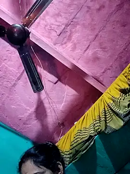 Snapshot of Pooja750 chatting on November 19, 2025, 8:53 pm Pooja750 online show from November 19, 2025, 8:53 pm