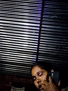 Snapshot of Pooja750 chatting on April 21, 2026, 7:53 pm Pooja750 online show from April 21, 2026, 7:53 pm