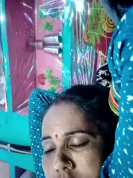 Snapshot of Pooja750 chatting on October 27, 2025, 6:20 pm Pooja750 online show from October 27, 2025, 6:20 pm