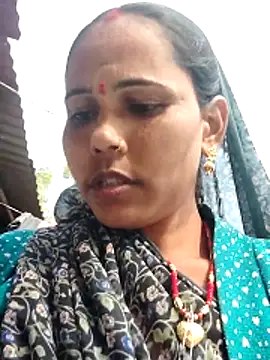 Snapshot of Pooja750 chatting on November 27, 2025, 7:53 am Pooja750 online show from November 27, 2025, 7:53 am