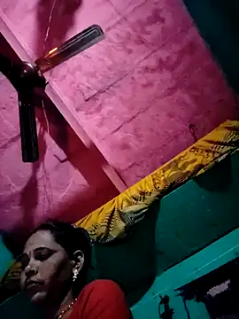 Snapshot of Pooja750 chatting on November 11, 2025, 6:25 pm Pooja750 online show from November 11, 2025, 6:25 pm