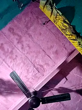 Snapshot of Pooja750 chatting on November 15, 2025, 1:59 pm Pooja750 online show from November 15, 2025, 1:59 pm