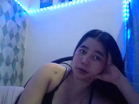 Asianhotskinny online show from June 28, 2026, 9:59 am