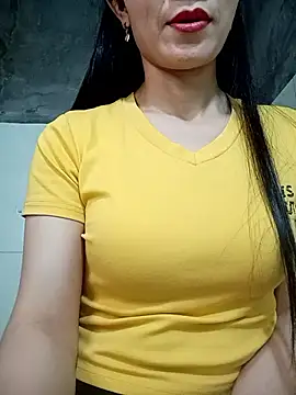 Vyvyy06 online show from November 12, 2025, 1:59 pm