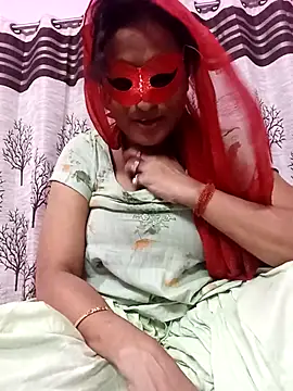 Snapshot of Gullapi chatting on October 10, 2025, 8:04 am Gullapi online show from October 10, 2025, 8:04 am