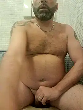 gigilola84 online show from November 5, 2025, 3:42 am