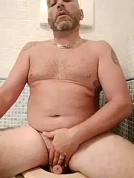 gigilola84 online show from August 7, 2026, 4:07 am