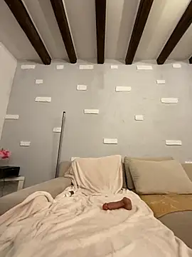 Snapshot of Big_Boob_Gang chatting on November 22, 2025, 9:24 pm Big Boob Gang online show from November 22, 2025, 9:24 pm