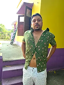 Snapshot of BindaasBong chatting on October 20, 2025, 7:20 am BindaasBong online show from October 20, 2025, 7:20 am