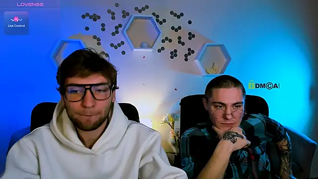 joseph bear  online show from November 26, 2025, 9:53 am