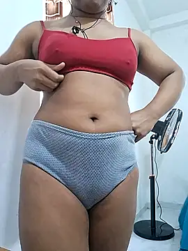 BeautyGirl sara online show from May 9, 2026, 4:49 am