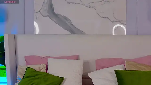 Snapshot of MaryNixon_ chatting on July 19, 2026, 5:38 am MaryNixon online show from July 19, 2026, 5:38 am